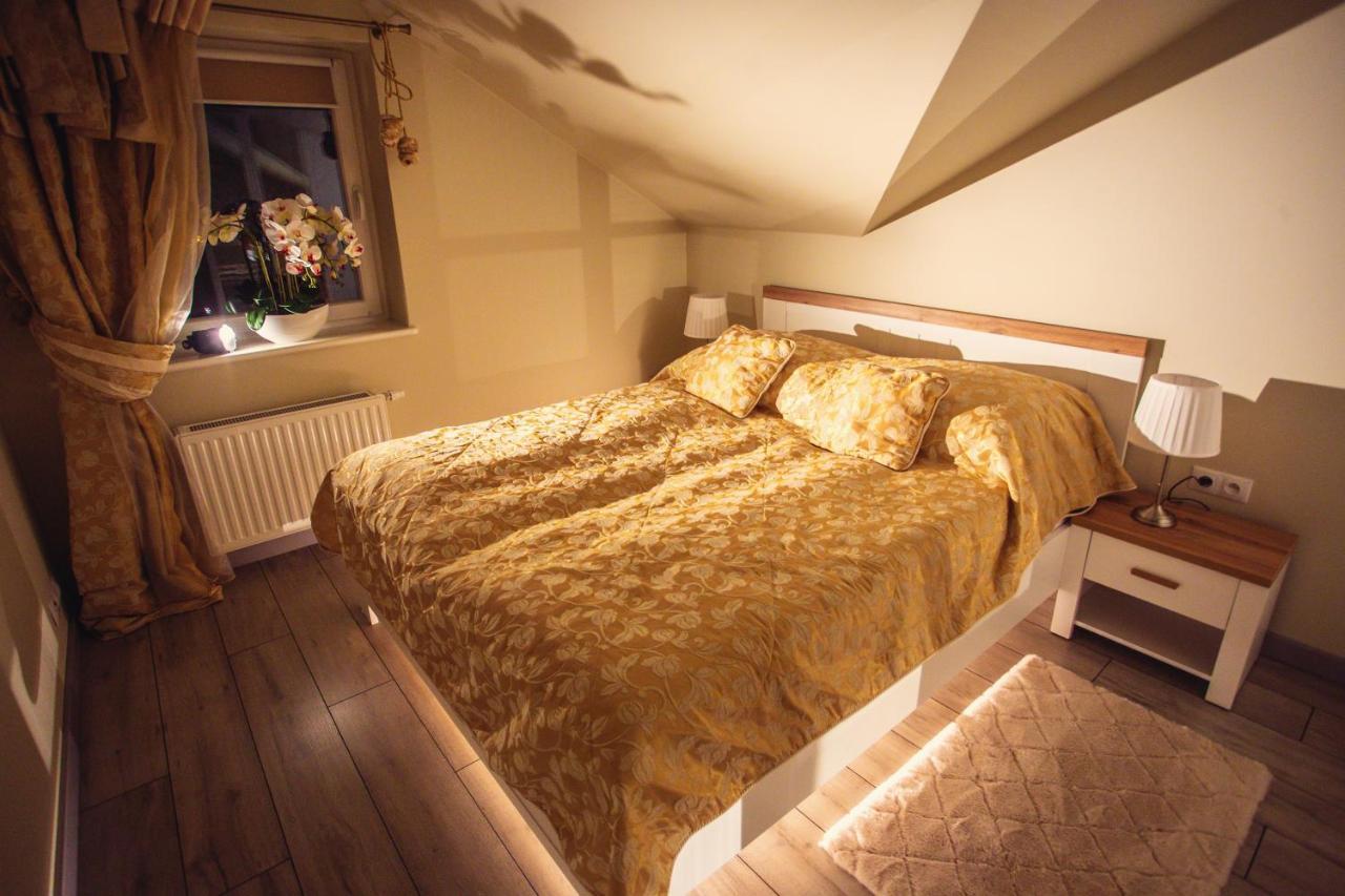 Apartament Sweet ウストロン エクステリア 写真