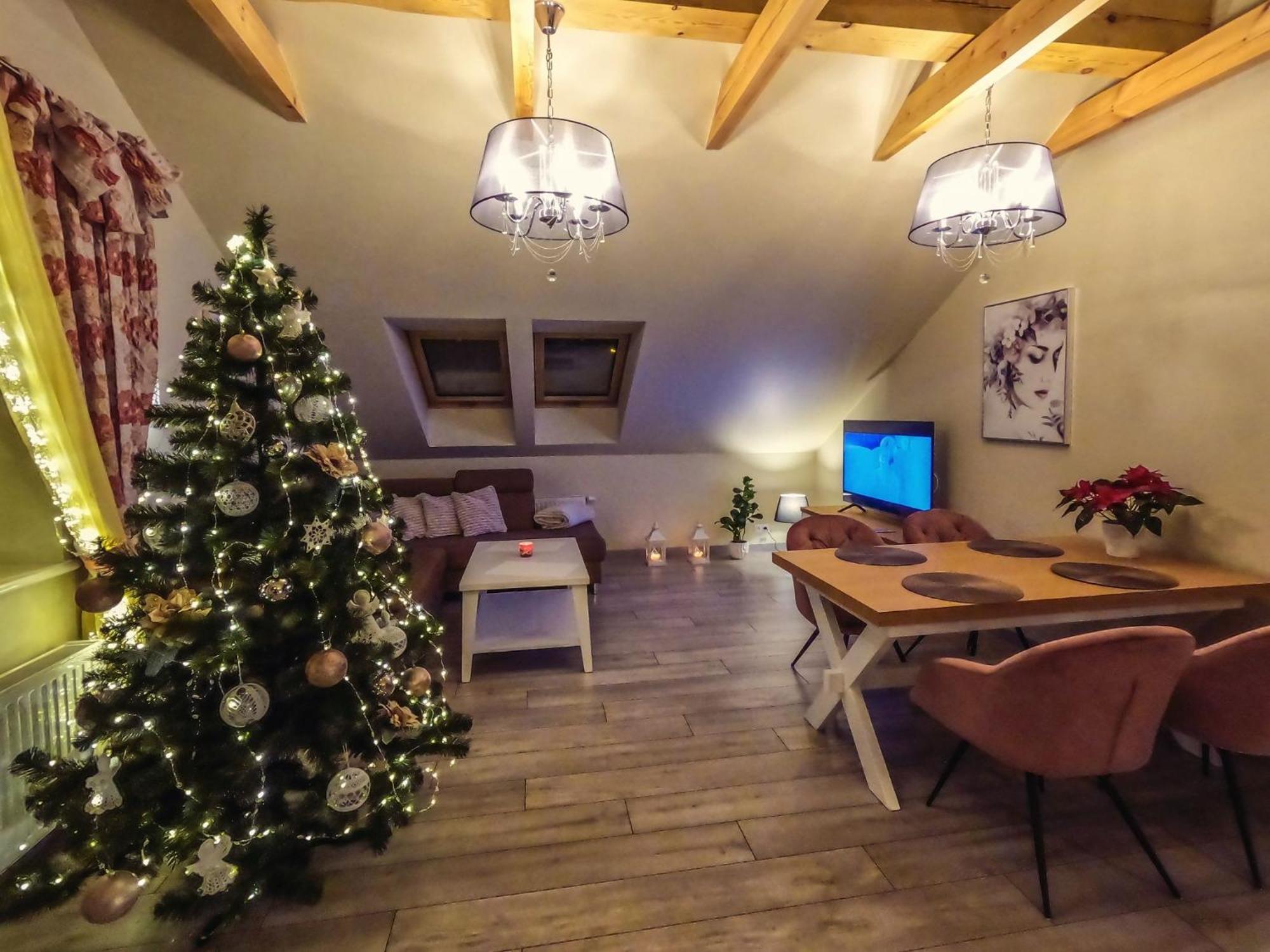 Apartament Sweet ウストロン エクステリア 写真